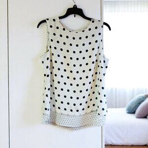*CLEARANCE* NWOT BLACK & WHITE Double lined sleeveless summer blouse Sz M